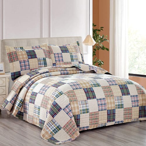 Beige Plaid Quilt Set